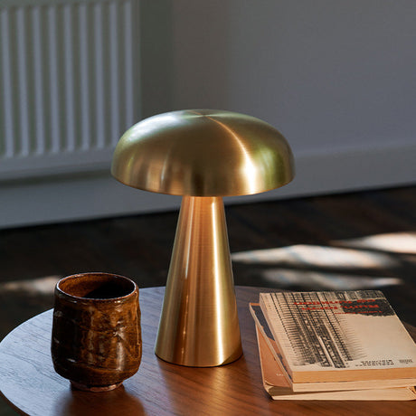 Table Lamp Design for Bar Decor | OroDwell