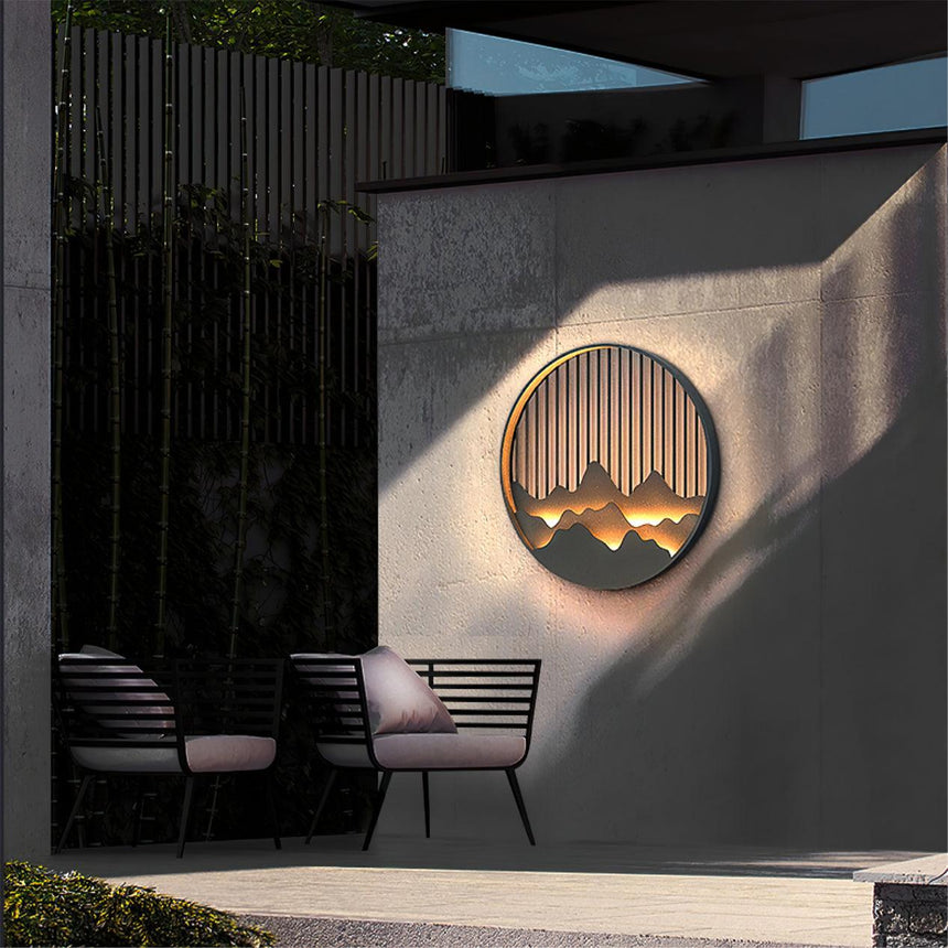 Cairncrest Wall Lamp with Mountain Motif Pattern