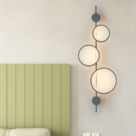 Contemporary wall lamp for indoor use
