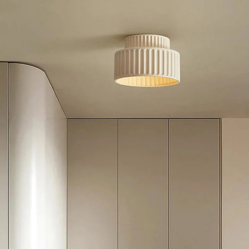 Hanging Lamp – Classic Pendant Light