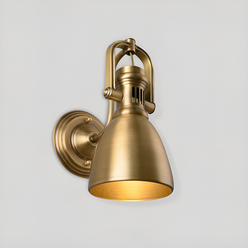 Hallway accent light with brass finish