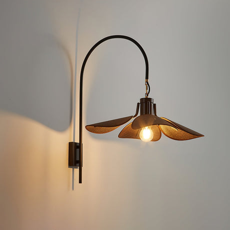 FloraNova Wall Lamp Additional View - OroDwell