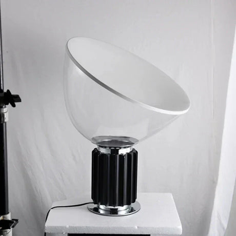 Contemporary table lamp for bedroom decor
