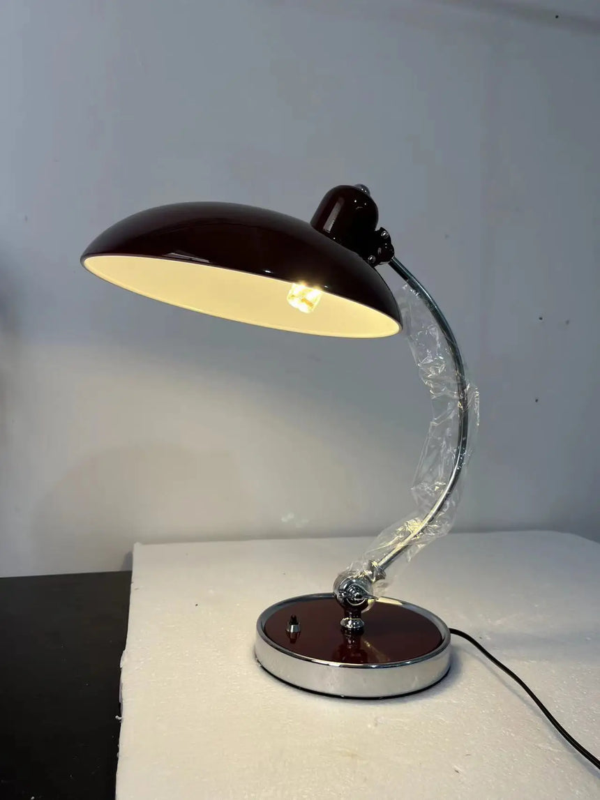 Timeless metal table lamp for everyday living