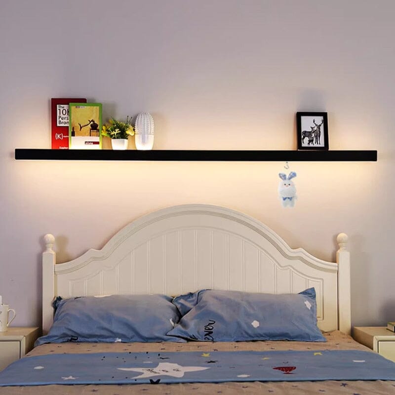 Acrylic wall lamp long strip design detail