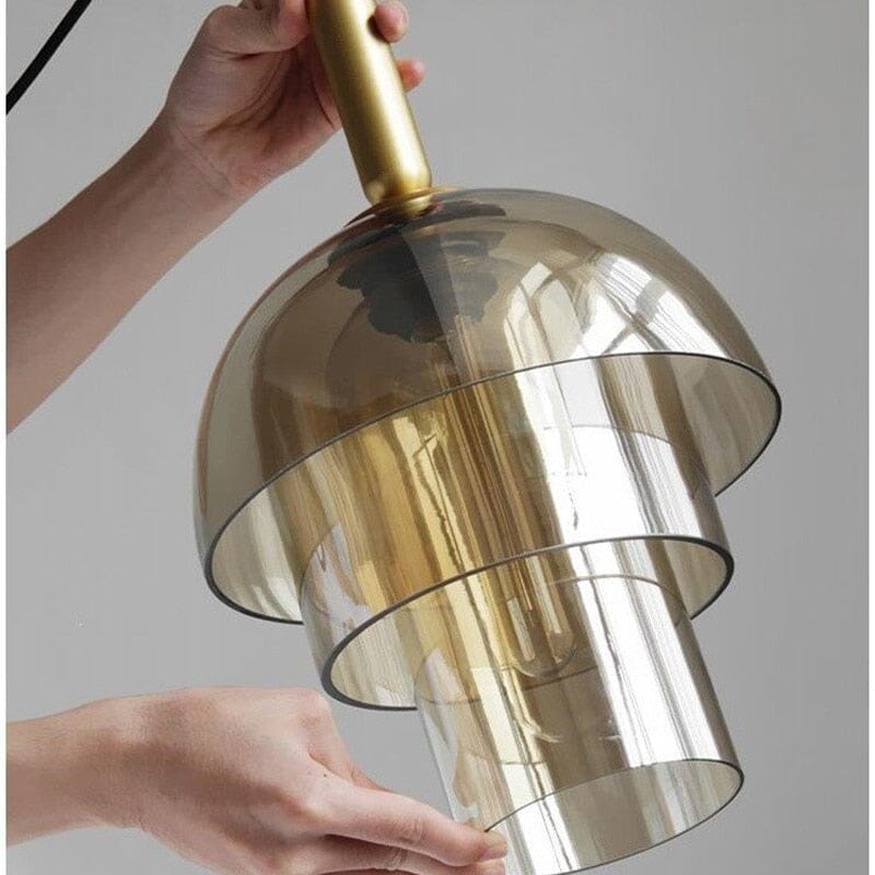 Brass accent pendant lamp for entryway
