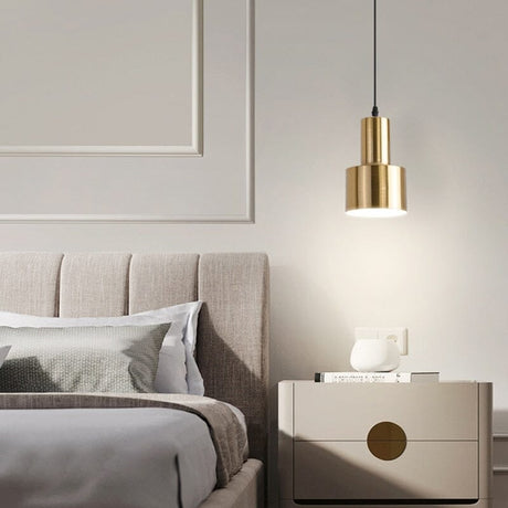 Elegant chandelier fixture for study rooms