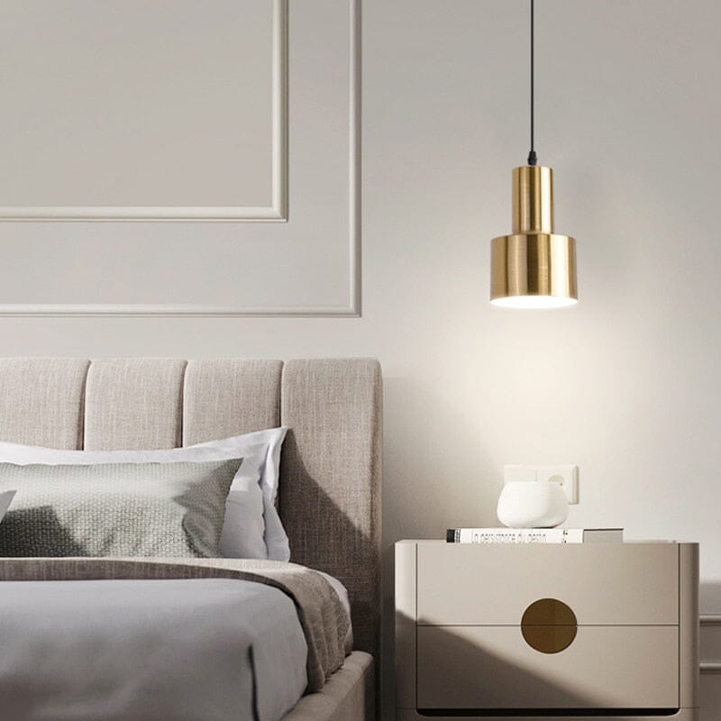 Elegant chandelier fixture for study rooms