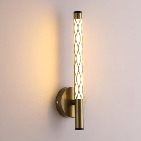 Modern wall-mounted lamp for any room