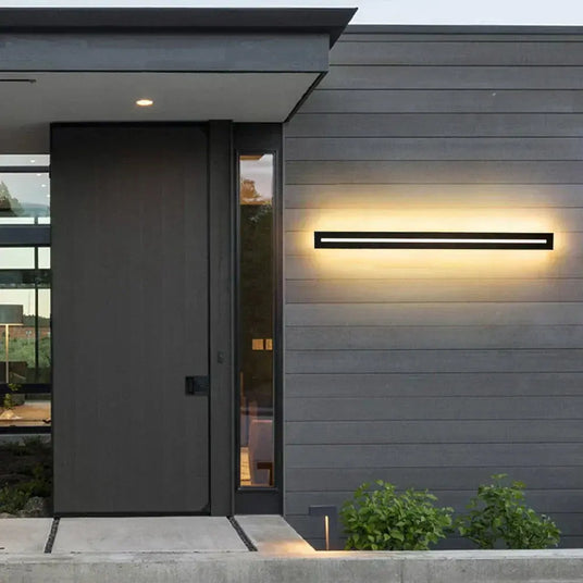 Long profile wall light for living room