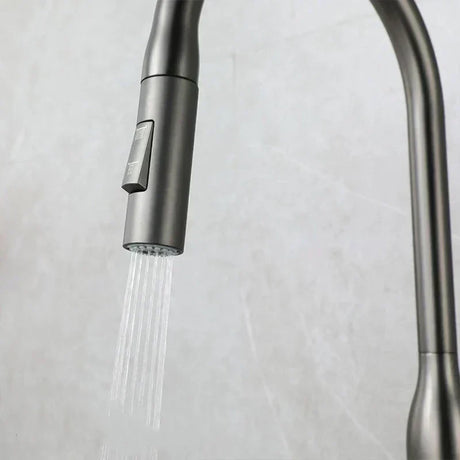 Kitchen mixer tap for rinsing vegetables