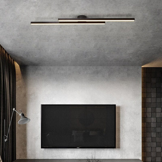 Black and White Striped Finish Detail
