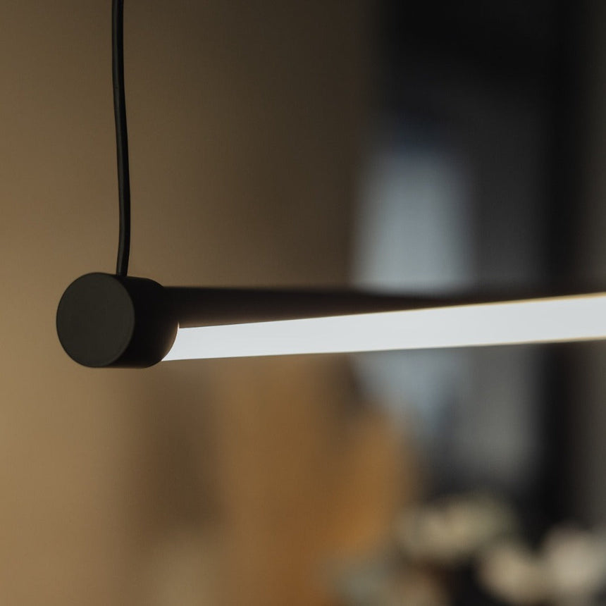 Dimmable glass pendant light for ambient glow