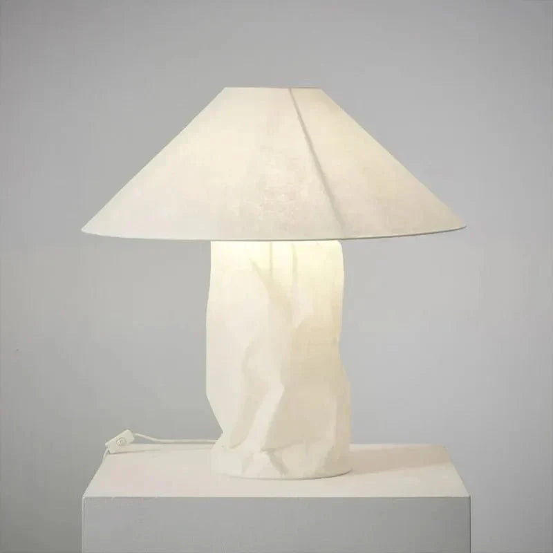 Metal table lamp for decorative accent