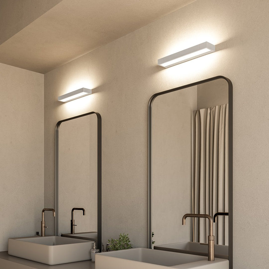 AeroLuma Aluminum Wall Lamp dimensions and design detail | OroDwell