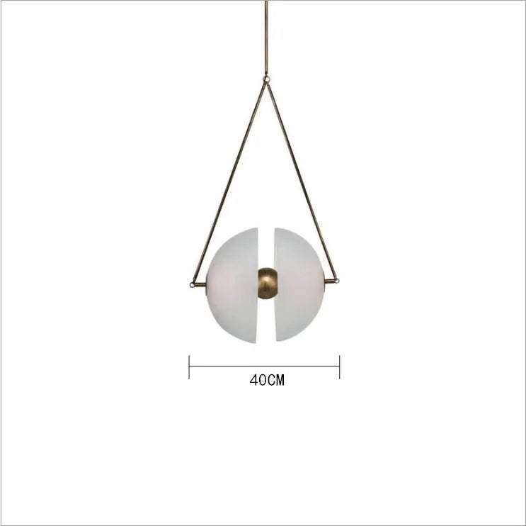 The pendant drawn with its 40 cm width marked