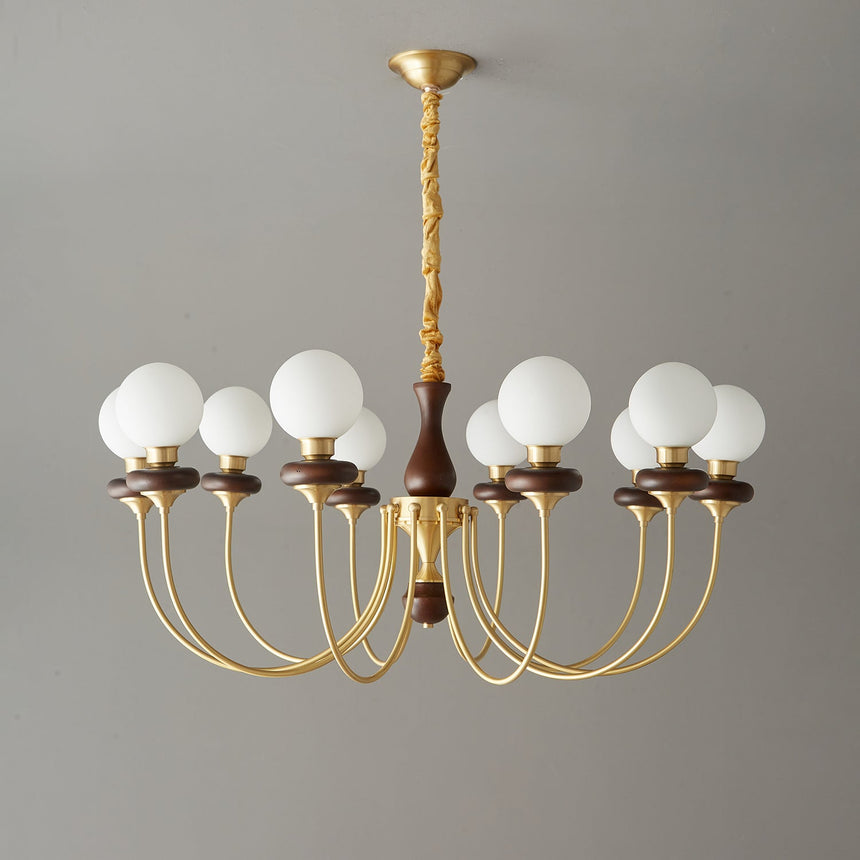 The eight light build with globes at two heights around the column