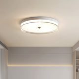 Nyra Lamp – Streamlined Silhouette Design