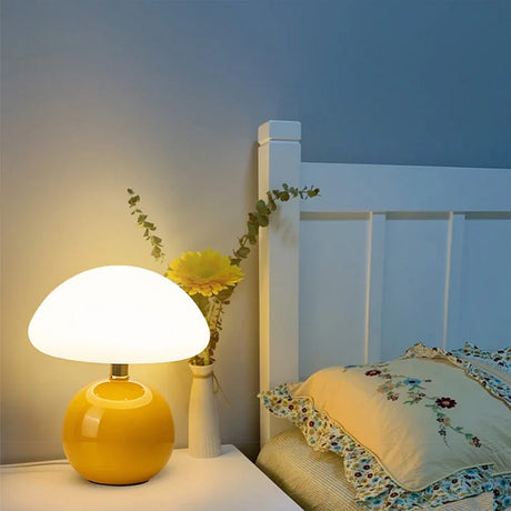 Lumora Mushroom Lamp with Adjustable Color Options