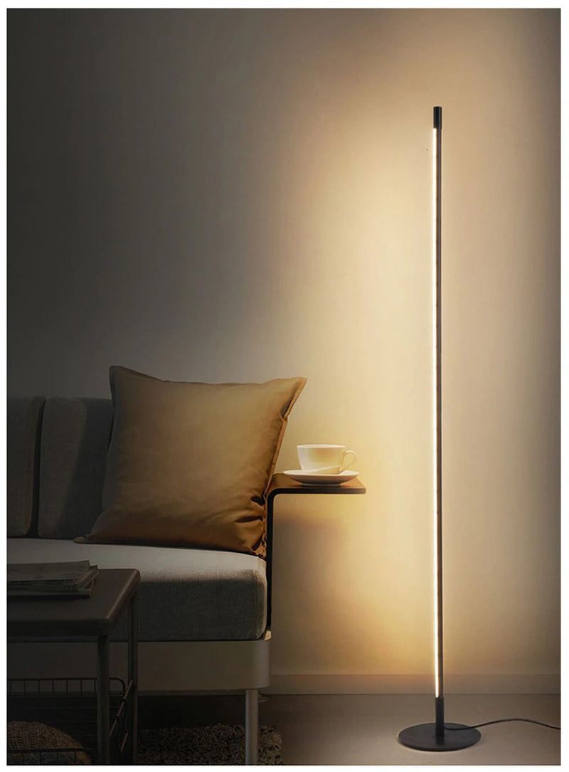 LED floor lamp aluminum construction detail