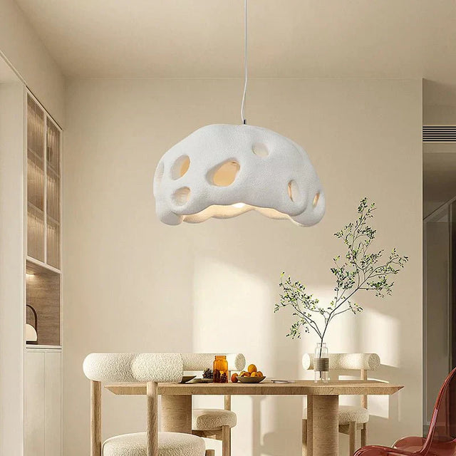 Alora Metal Pendant Light – dimmable modern design | OroDwell