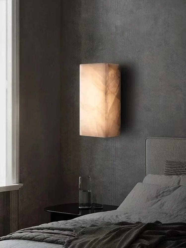 Outdoor wall lighting for pathways