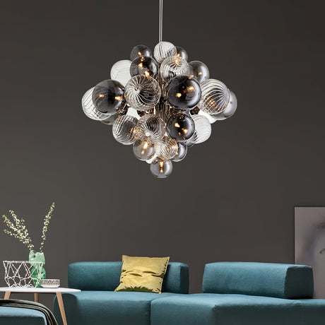 Metal chandelier for entryway lighting