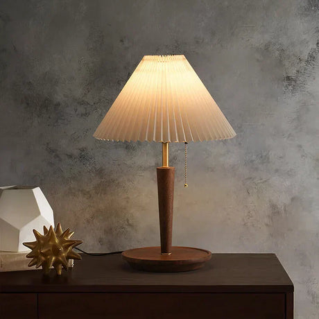 CedarGlow Retro Wood Table Lamp for Living Room
