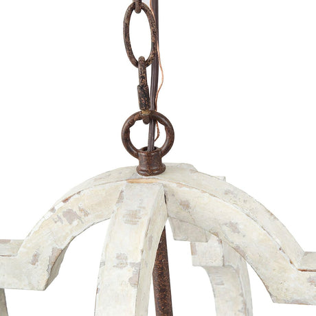 The top of the wood frame where the staves meet the chain fitting