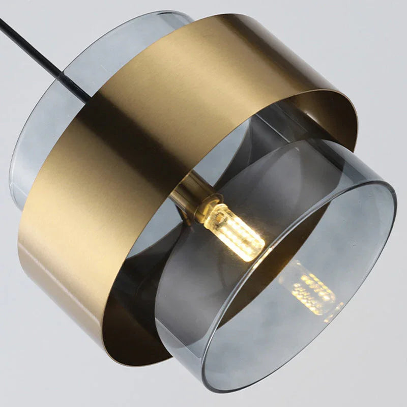 The fitting seen at an angle showing the open ring around the glass
