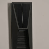The wedge seen from the side on a facade showing how it tapers outward
