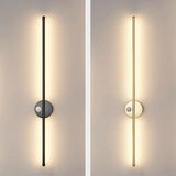 The black and gold versions lit side by side, both rods on round hubs