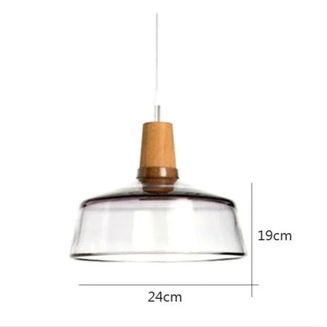 The medium shade drawn with its 24 cm width and 19 cm height marked