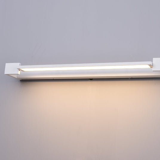 Aluminum Wall Lamp close-up – 340° rotatable design | OroDwell